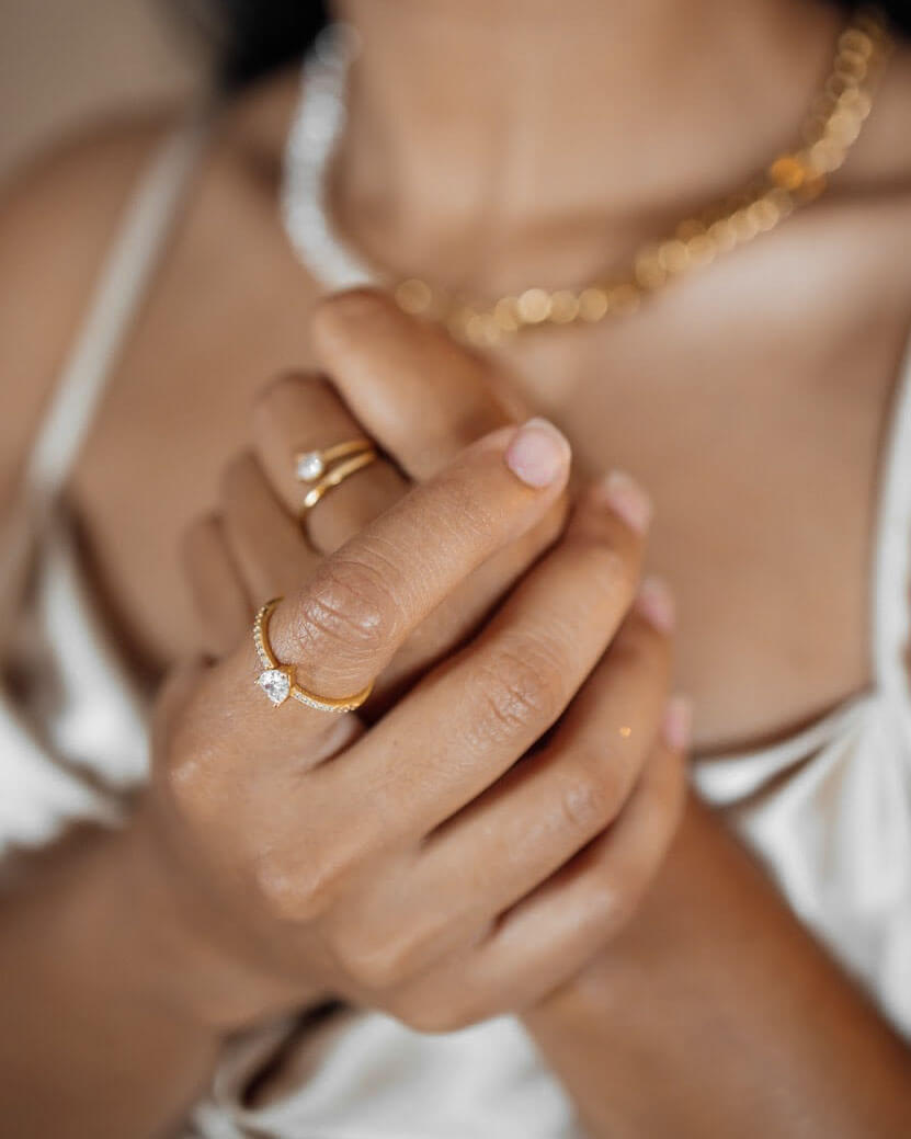 viea jewelry necklace ring bracelet anklet ear cuff women fall vogue gem zirconia diamond fashion inspo collection 18k gold plated stainless steel free shipping chic parisian style inspo aesthetic staple classic pandora hypoallergenic near me box mejuri adinas kendra scott paparazzi organizer zales dior hypoallergenic non tarnish cleaner pouch macy’s chanel cartier vogue vintage store aesthetic pose gorjana cendre holder travel ana luisa disney dainty etsy fine heart zirconia stone