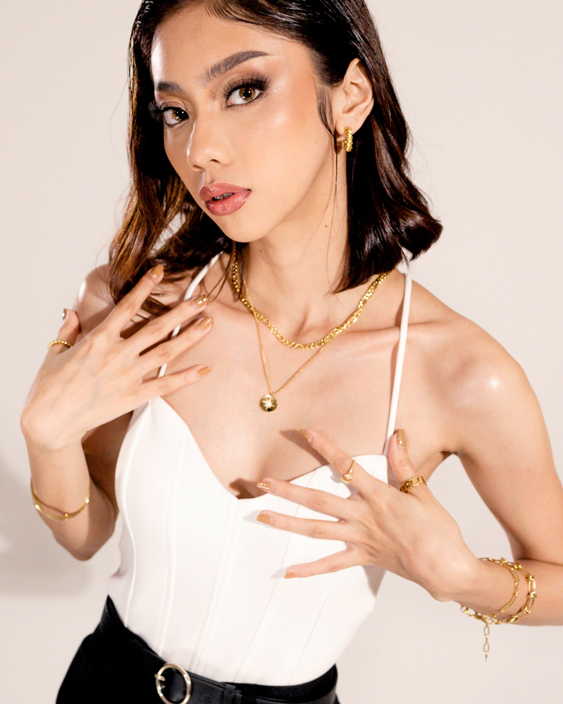 Caspian Necklace styled in portrait view for a genderless look.