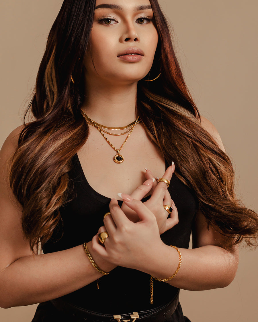 viea jewelry necklace ring rope chain bracelet anklet ear cuff earrings women fall vogue gem zirconia diamond fashion inspo collection 18k gold coated brass free shipping chic parisian style inspo aesthetic staple classic pandora hypoallergenic near me box mejuri adinas kendra scott paparazzi organizer zales dior non tarnish cleaner pouch macy’s chanel cartier vogue vintage store aesthetic pose gorjana cendre holder travel ana luisa disney dainty etsy fine sleek statement bold unique twist