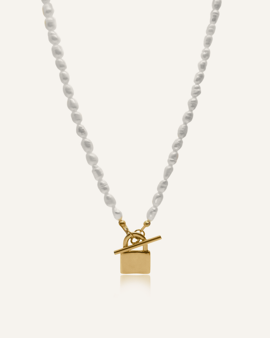 viea jewelry pearl necklace ring bracelet anklet ear cuff earrings women fall vogue gem zirconia diamond fashion inspo collection 18k gold coated brass free shipping chic parisian style inspo aesthetic staple classic pandora hypoallergenic near me box mejuri adinas kendra scott paparazzi organizer zales dior non tarnish cleaner pouch macy’s chanel cartier vogue vintage store aesthetic pose gorjana cendre holder travel ana luisa disney dainty etsy fine sleek statement bold choker toggle