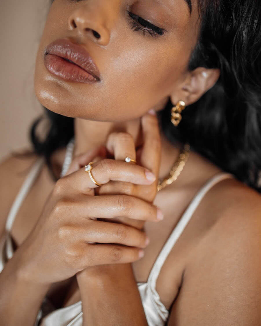  viea jewelry necklace ring bracelet anklet ear cuff women fall vogue gem zirconia diamond fashion inspo collection 18k gold plated stainless steel free shipping chic parisian style inspo aesthetic staple classic pandora hypoallergenic near me box mejuri adinas kendra scott paparazzi organizer zales dior hypoallergenic non tarnish cleaner pouch macy’s chanel cartier vogue vintage store aesthetic pose gorjana cendre holder travel ana luisa disney dainty etsy fine heart zirconia stone