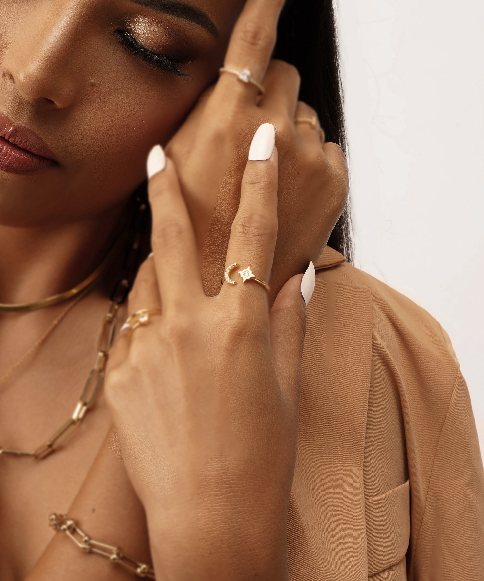 viea jewelry necklace moon ring bracelet anklet ear cuff earrings women fall vogue gem zirconia diamond fashion inspo collection 18k gold coated brass free shipping chic parisian style inspo aesthetic staple classic pandora hypoallergenic near me box mejuri adinas kendra scott paparazzi organizer zales dior non tarnish cleaner pouch macy’s chanel cartier vogue vintage store aesthetic pose gorjana cendre holder travel ana luisa disney dainty etsy fine sleek statement bold celestial minimalist adjustable