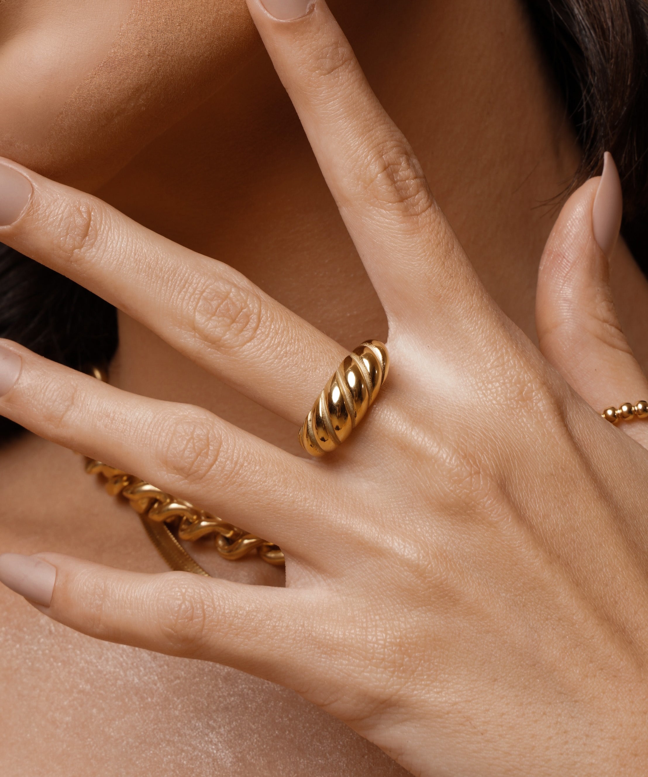 viea jewelry necklace dome ring bracelet anklet earrings women fall vogue gem zirconia diamond fashion inspo collection 18k gold plated stainless steel free shipping chic parisian style inspo aesthetic staple classic pandora hypoallergenic near me box mejuri adinas kendra scott paparazzi organizer zales dior hypoallergenic non tarnish cleaner pouch macy’s chanel cartier vogue vintage store aesthetic pose gorjana cendre holder travel ana luisa disney dainty etsy fine sleek statement bold croissant elegant