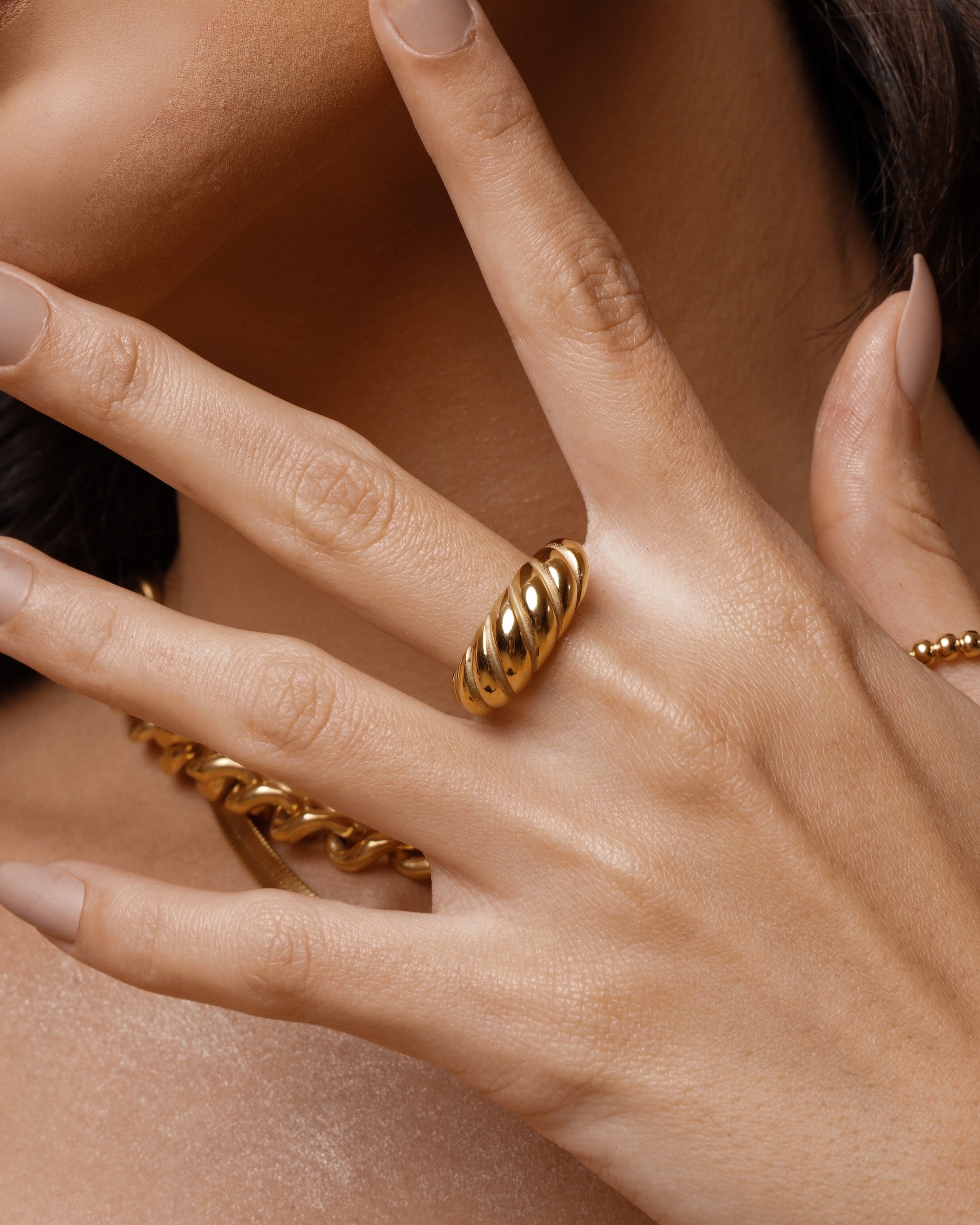 viea jewelry necklace dome ring bracelet anklet earrings women fall vogue gem zirconia diamond fashion inspo collection 18k gold plated stainless steel free shipping chic parisian style inspo aesthetic staple classic pandora hypoallergenic near me box mejuri adinas kendra scott paparazzi organizer zales dior hypoallergenic non tarnish cleaner pouch macy’s chanel cartier vogue vintage store aesthetic pose gorjana cendre holder travel ana luisa disney dainty etsy fine sleek statement bold croissant elegant