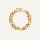Peyton Bracelet in 18k gold featuring bold oval links in a fashion-forward design.